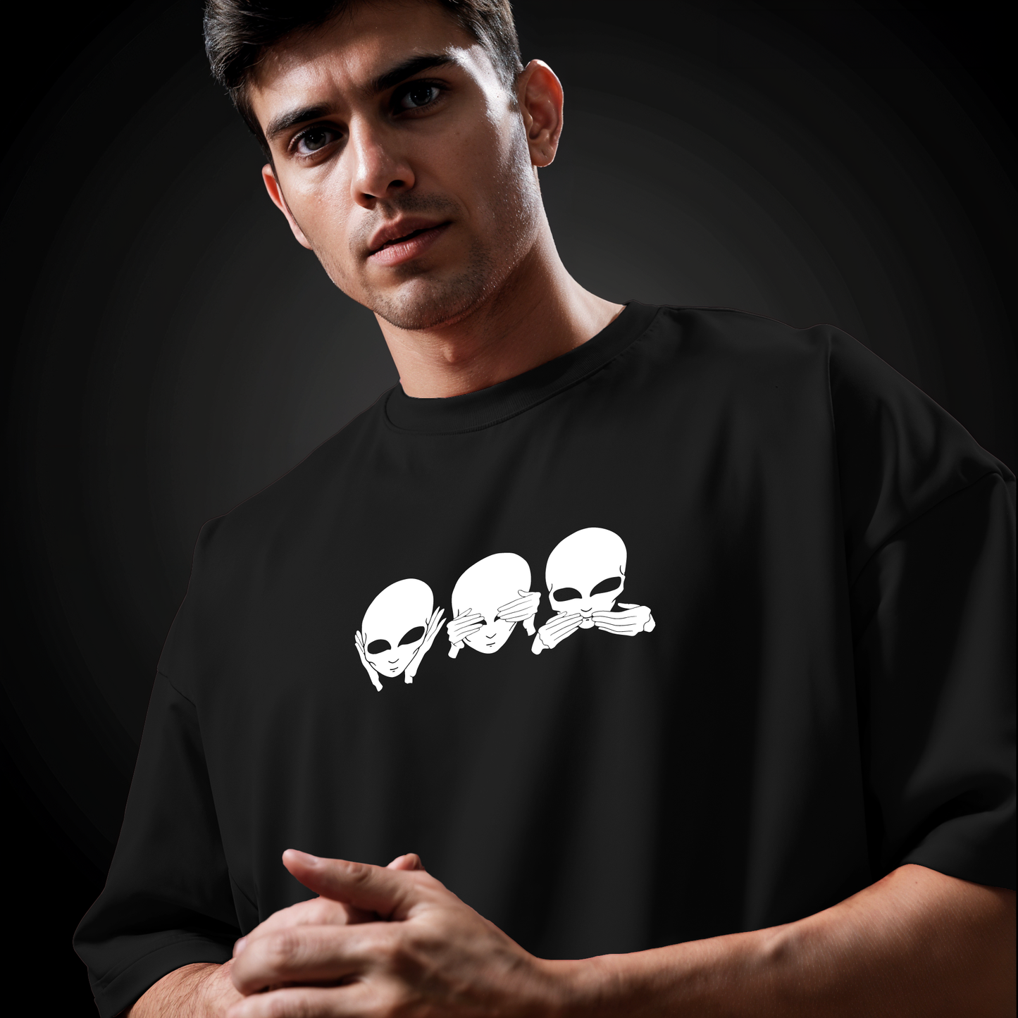 " Three-Wise-Aliens " Printed Over size T-Shirt